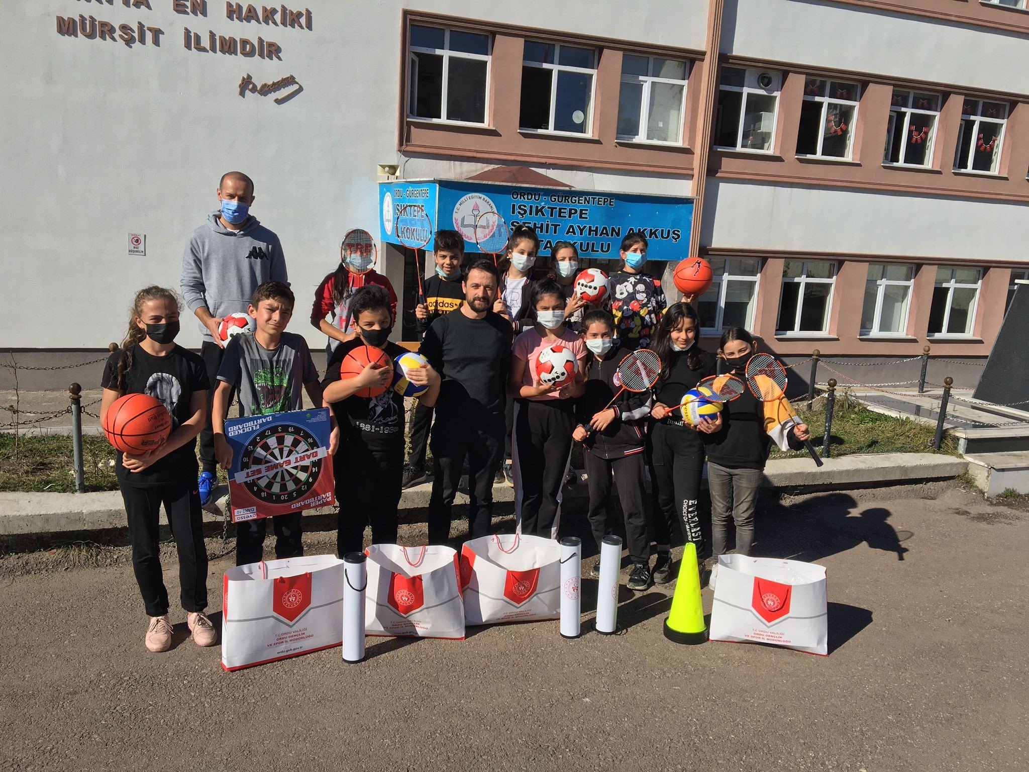 GÜRGENTEPE GENÇLERİ İÇİN SPOR VAKTİ
