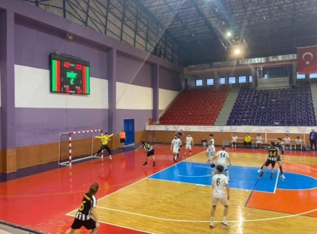 KARADENİZ DERBİSİNİ KAZANAN ORDU GENÇLERBİRLİĞİ