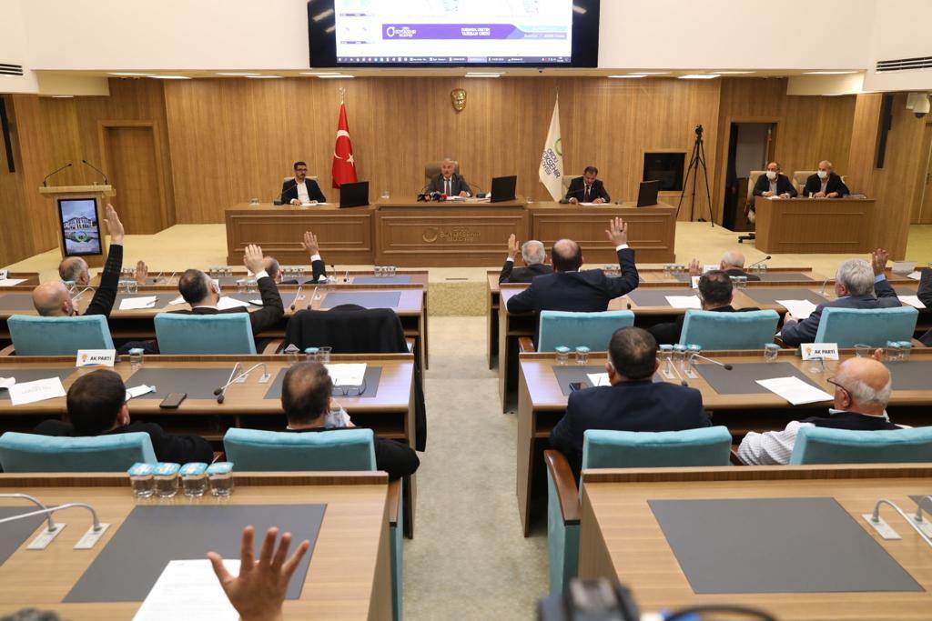 18 GÜNDEM MADDESİ GÖRÜŞÜLDÜ