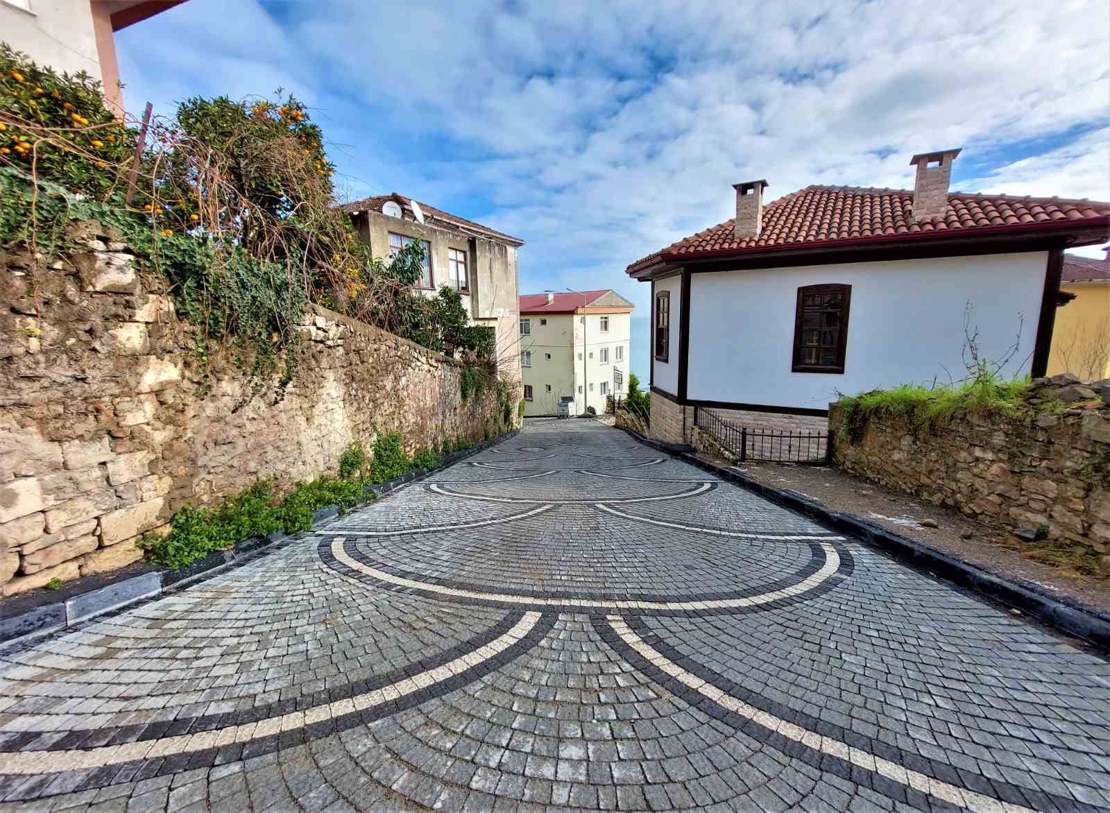 ESTETİK VE GÖRSELLİĞİ İLE ŞEHRE RENK KATACAK