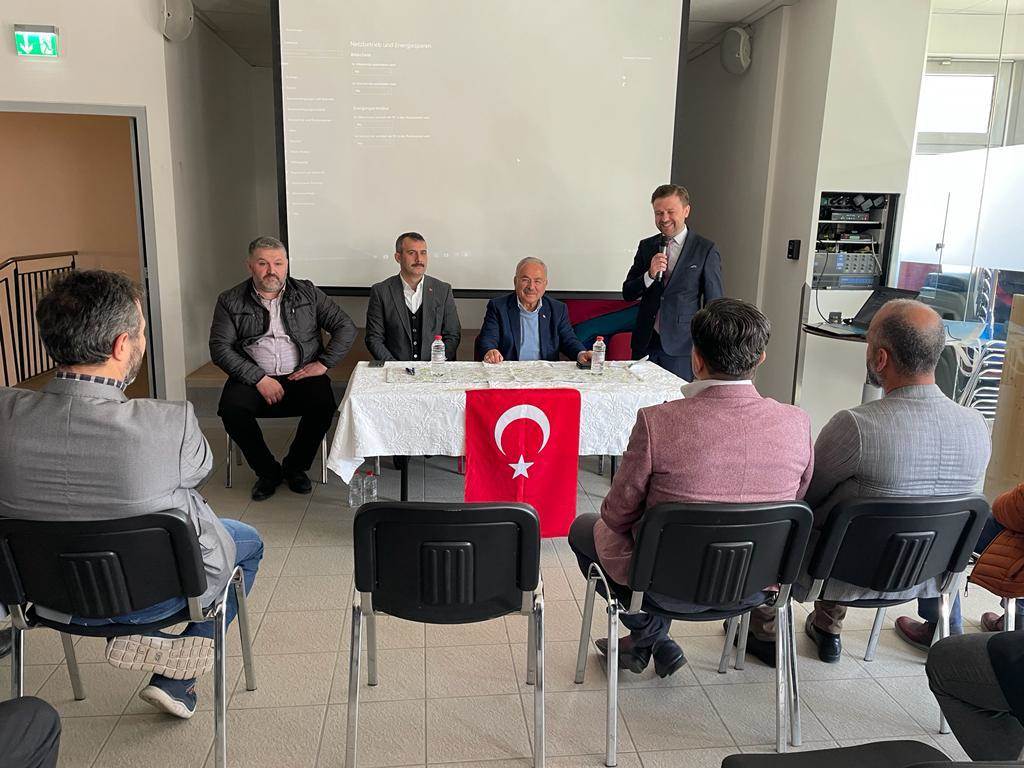 Ordulularla bir araya geldi