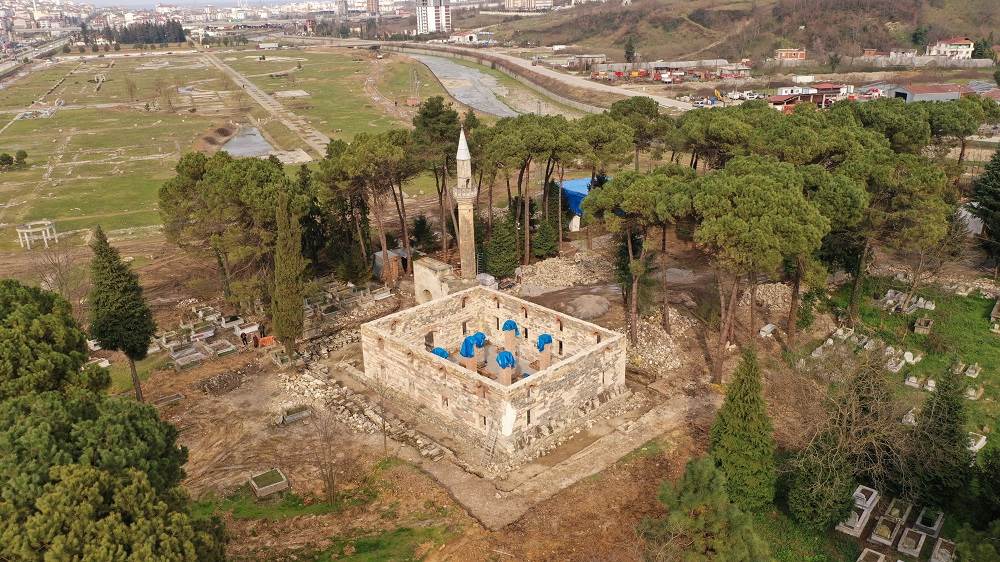 TARİHİ CAMİ ASLINA UYGUN HALE GETİRİLECEK