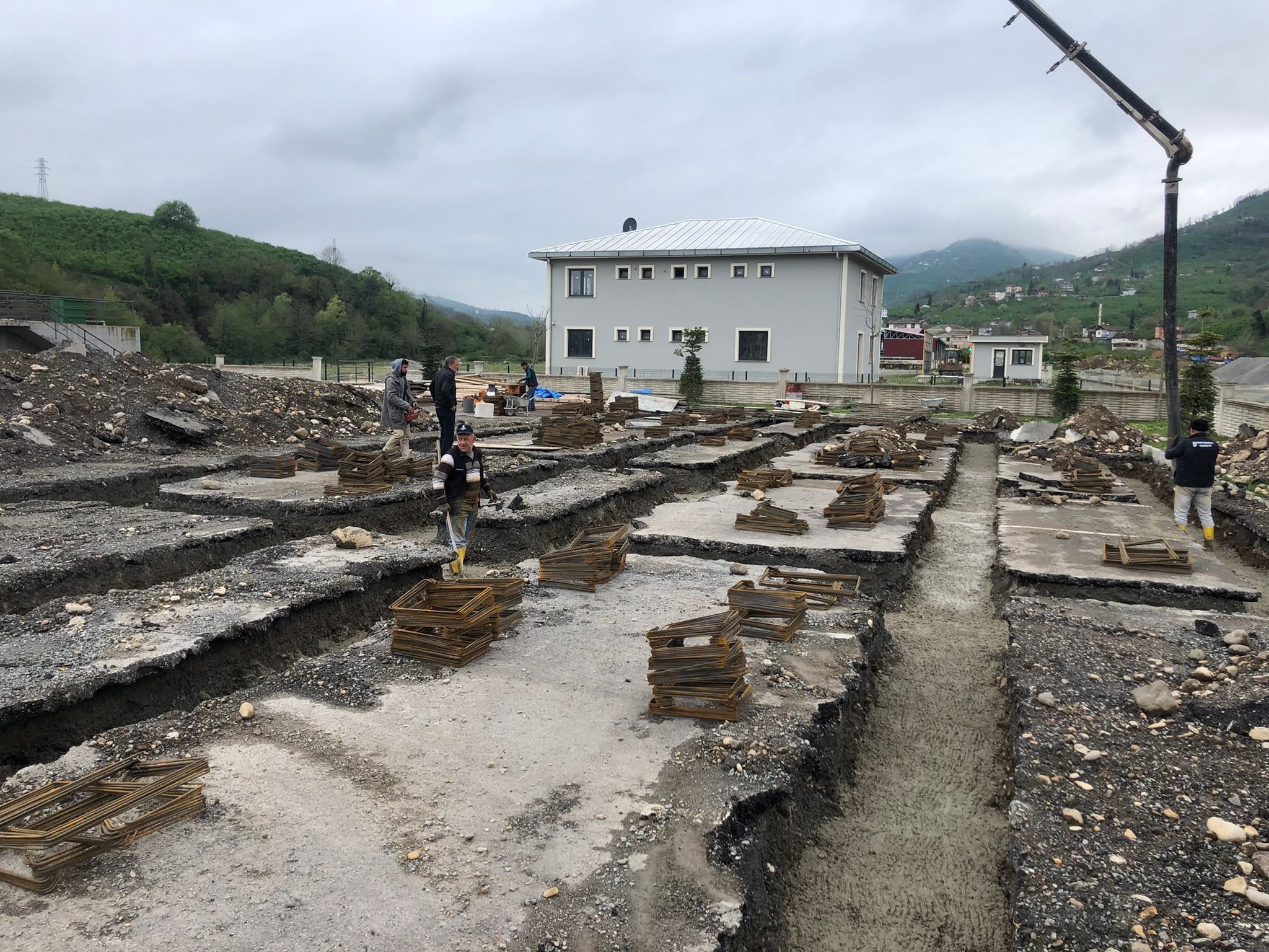 KAZ KESİM TESİSİ ÇALIŞMALARI BAŞLADI
