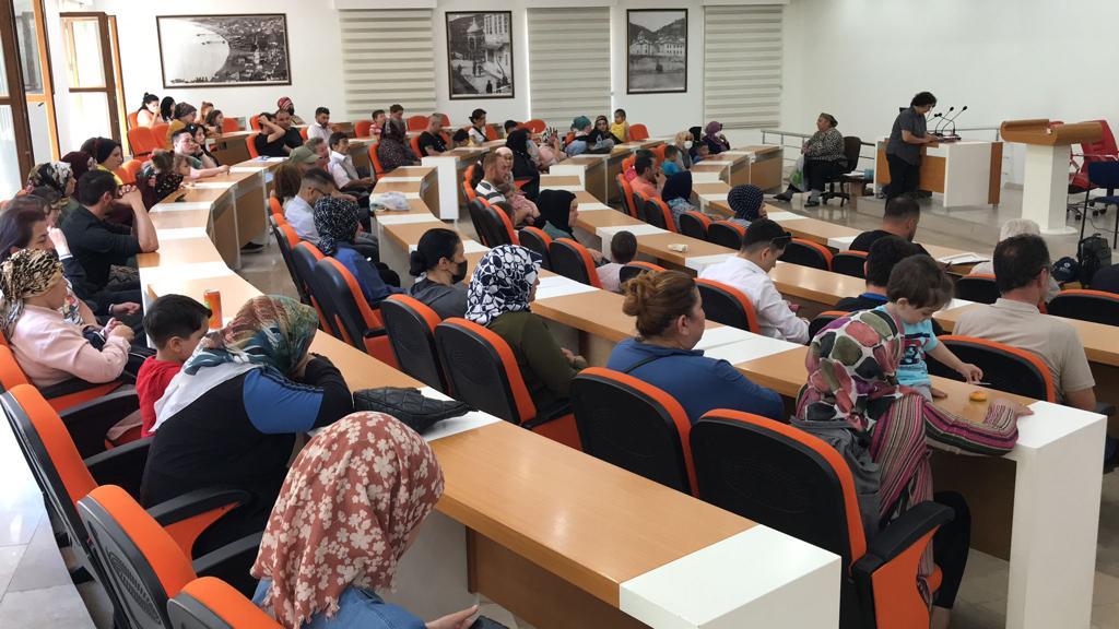 Kart Yardımında Bulunuldu