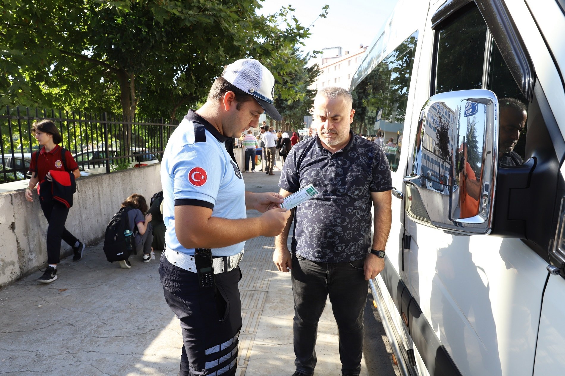BÜYÜKŞEHİR BELEDİYESİNDEN ÖĞRENCİ SERVİSLERİNE SIKI DENETİM