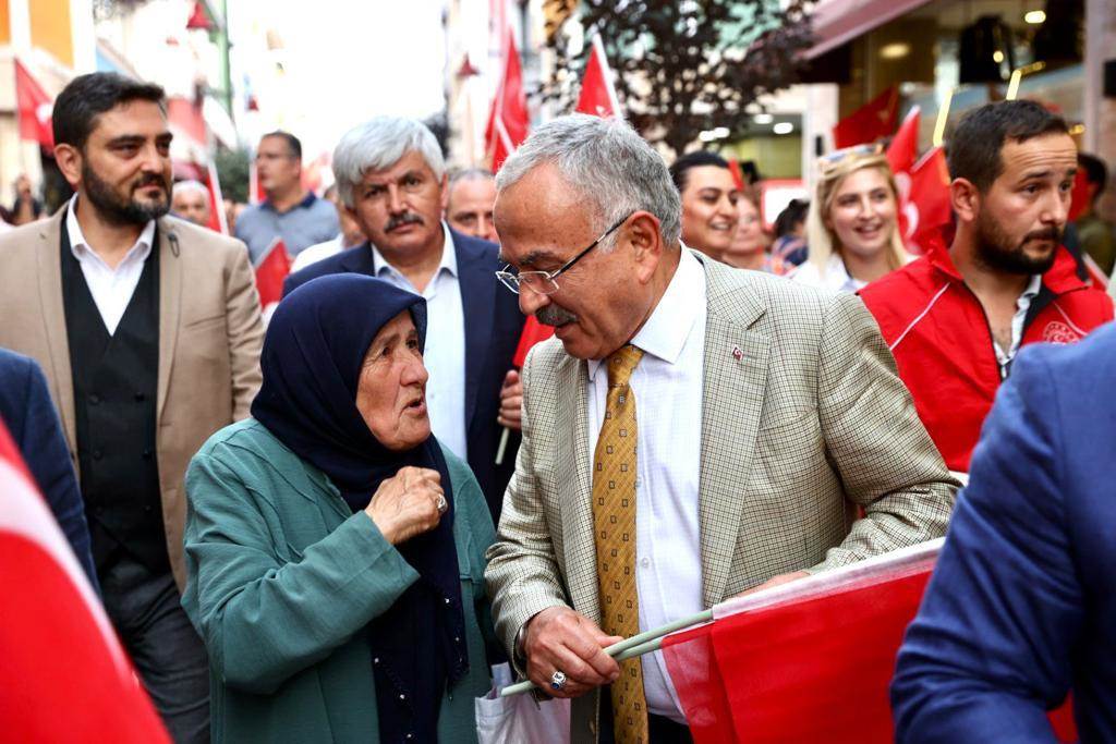 ZÜMRÜT FINDIK FESTİVALİ BAŞLADI