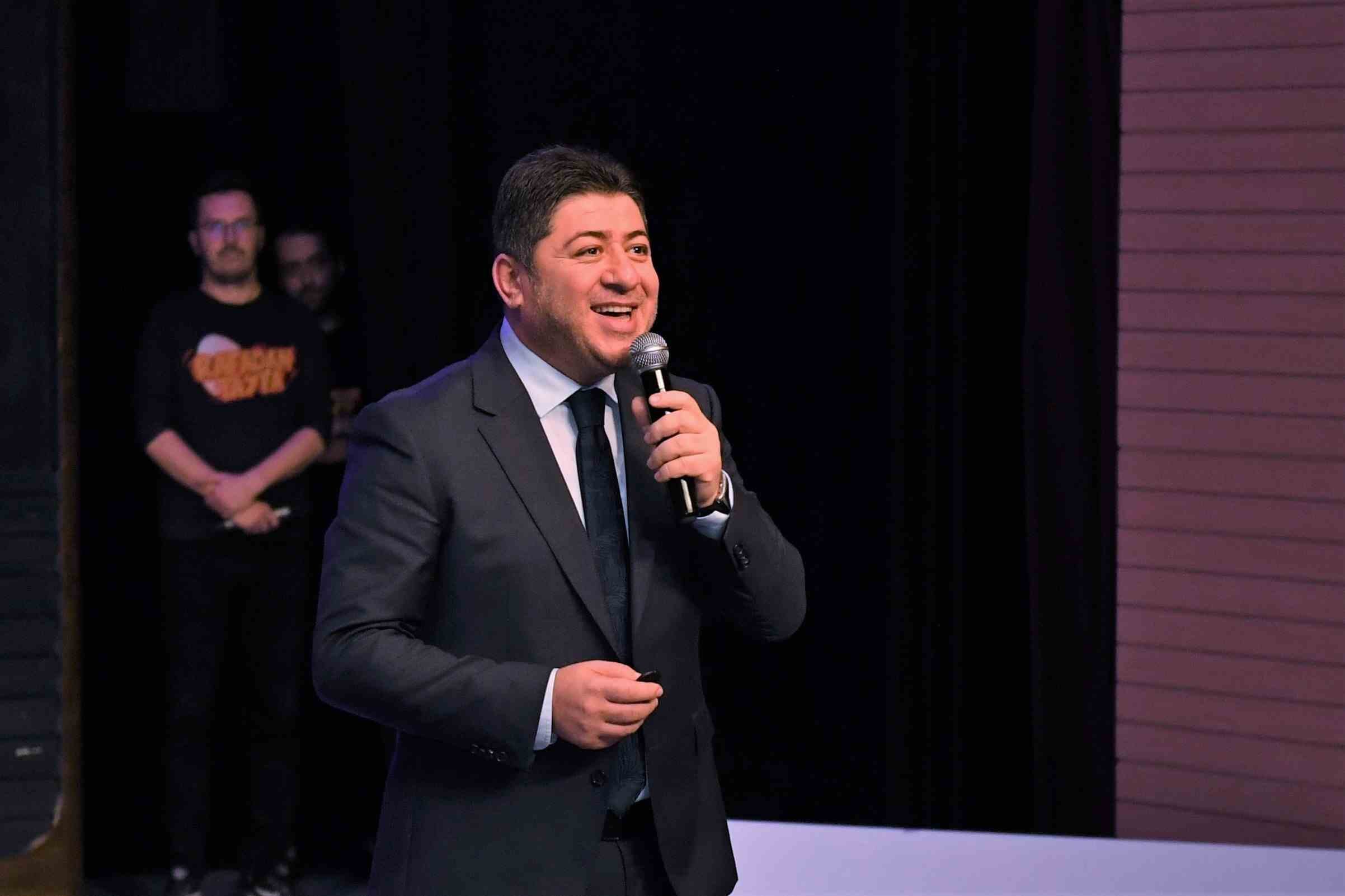 ALTINORDU KÜLTÜR VE SANAT ETKİNLİKLERİYLE ADINDAN SÖZ ETTİRMEYE DEVAM EDİYOR