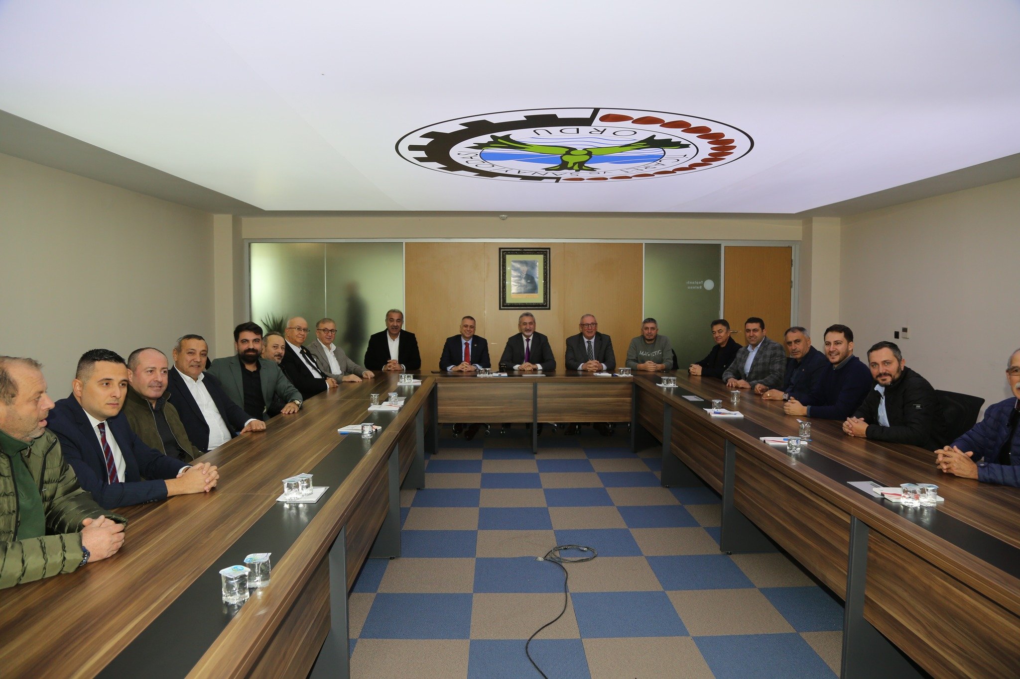 VEKİLLERDEN KARLIBEL’E HAYIRLI OLSUN ZİYARETLERİ