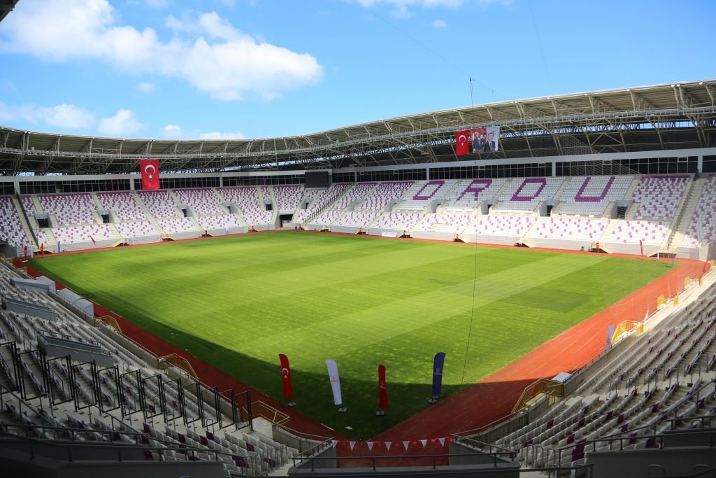 yeni ordu stadı