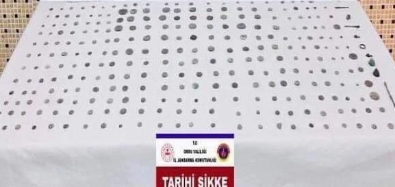 ROMA DÖNEMİNDE AİT SİKKELER ELE GEÇİRİLDİ