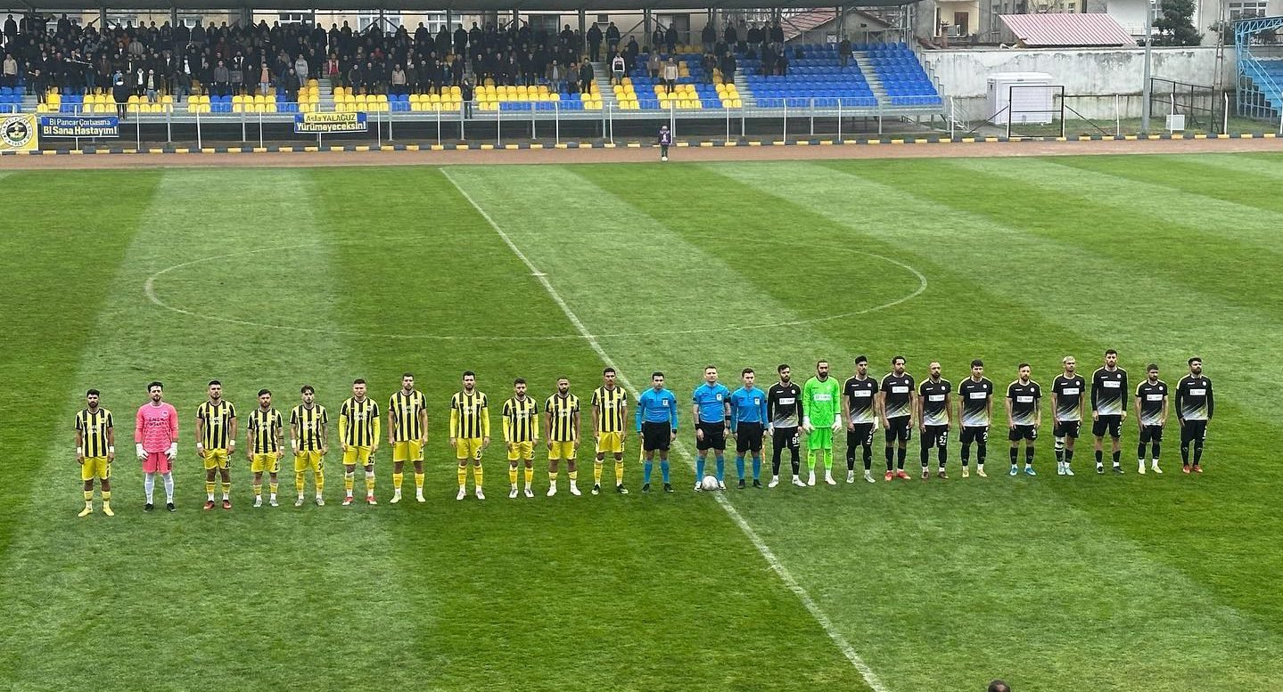 FATSA BELEDİYESPOR SAHASINDA FIRSATI KAÇIRDI