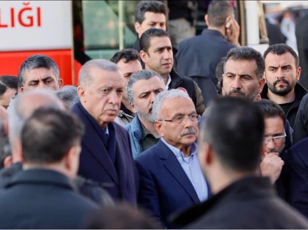 BAŞKAN GÜLER CUMHURBAŞKANI ERDOĞAN’A BİLGİ VERDİ