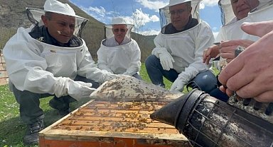 Arıcılara İlaç Desteğinde Bulunuldu