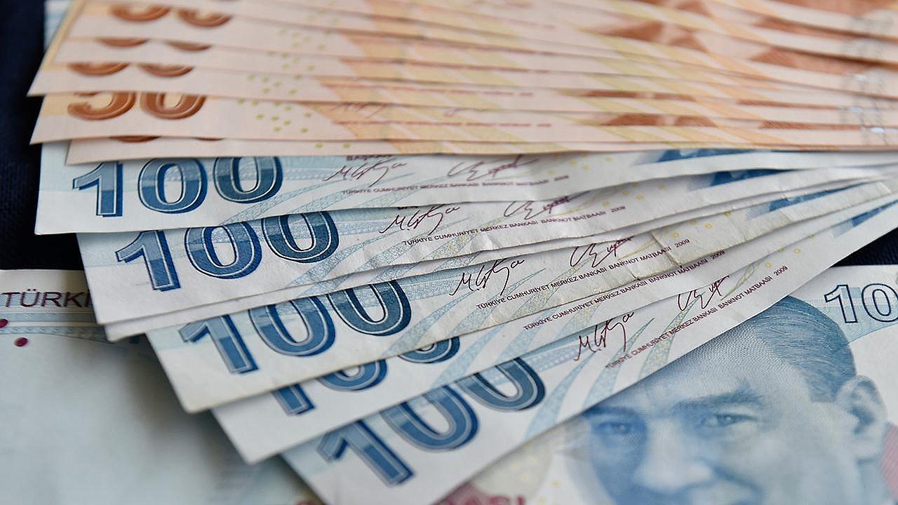 ASGARİ ÜCRETE YAPILACAK ARA ZAM ÖNE ALINABİLİR