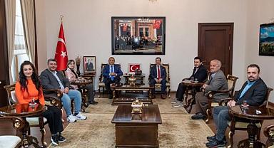 Tuncay Sonel'e ziyaret