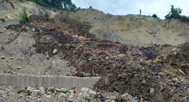 Ankara-Zonguldak yolu, Bolu kesimindeki heyelan nedeniyle tek yönlü trafiğe kapatıldı