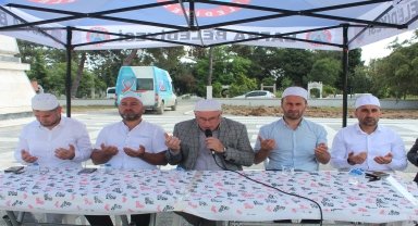 Bafra'da arife gününde şehitler dualarla anıldı