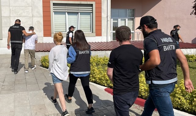 Bartın merkezli uyuşturucu operasyonunda 5 şüpheli tutuklandı