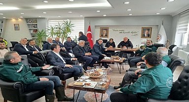 DSİ Genel Müdürü Mehmet Akif Balta taşan Terme Çayı'nda incelemelerde bulundu