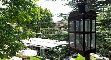 Geçmişte aydınlatmayı sağlayan fenerler günümüzde hediyelik eşya olarak üretiliyor