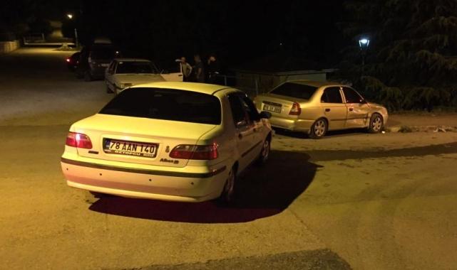 İki otomobilin çarpıştığı kazada 2 kişi yaralandı