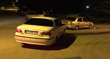İki otomobilin çarpıştığı kazada 2 kişi yaralandı