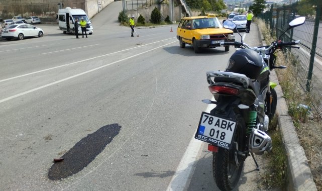 Karabük'te otomobille çarpışan motosikletin sürücüsü yaralandı