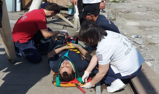 Karabük'te yüksekten düşen işçi yaralandı