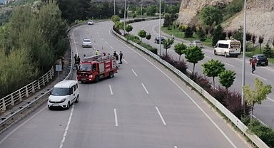 Karabük'te bariyere çarpan otomobildeki 3 kişi yaralandı