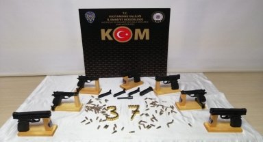 Kastamonu'da silah kaçakçılığı operasyonunda yakalanan zanlı tutuklandı
