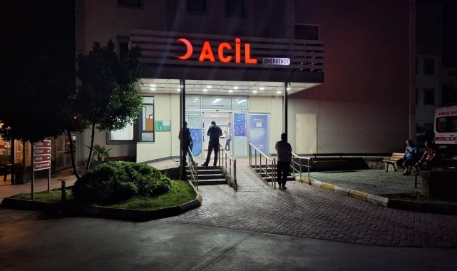 Samsun’da geri manevra yapan otomobil yayaya çarptı