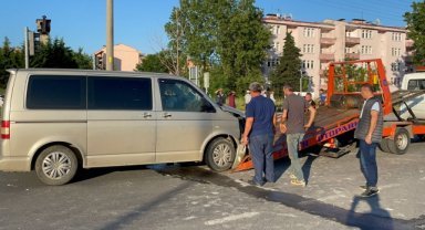 Samsun'da üç aracın karıştığı kazada 7 kişi yaralandı