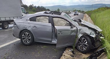 Trafik kazalarında 4 kişi yaralandı