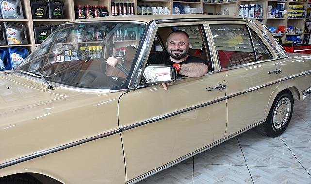 Yıllardır topladığı değerli araç ve eşyaları sergiliyor