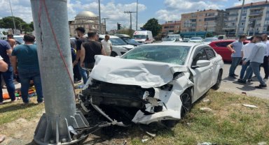 Samsun'da iki otomobilin çarpıştığı kazada 7 kişi yaralandı