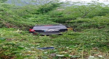 Samsun'da şarampole devrilen otomobilin sürücüsü yaralandı