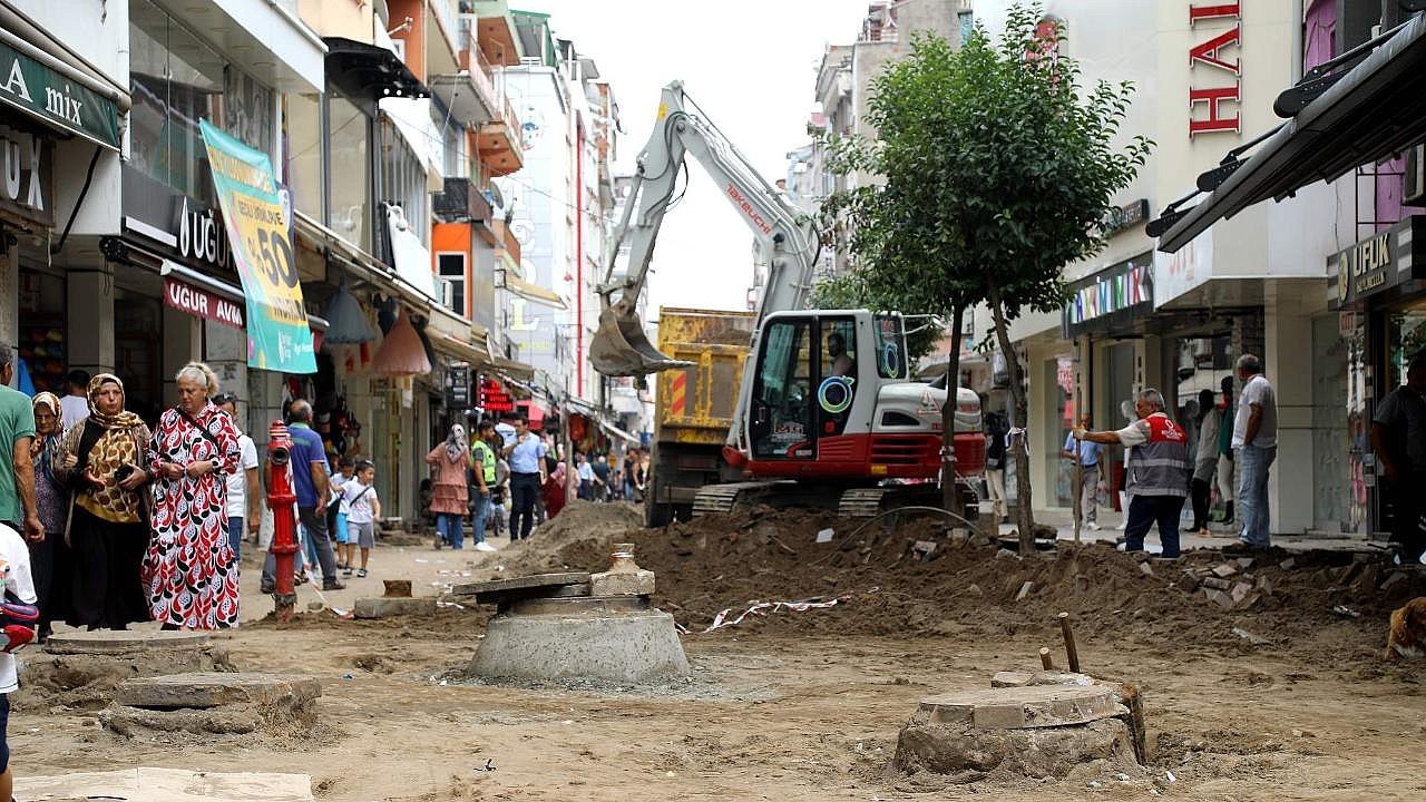 İSMET PAŞA’DA YOĞUN TEMPO