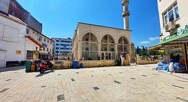 ALTINORDU BELEDİYESİNDEN TARİHİ CAMİYE YAKIŞIR TARİHİ DOKUNUŞ