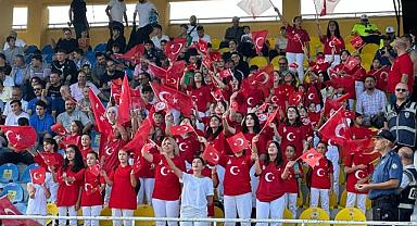 Başkandan Cumhuriyet Bayramı Hediyesi