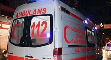 Giresun’un Espiye ilçesinde, kamyonetin dereye devrilmesi sonucu 1 kişi hayatını kaybetti, 3 kişi yaralandı.