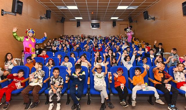 ALTINORDU BELEDİYESİ ÇOCUKLARIN GÖNÜLLERİNDE COŞKU, YÜZLERİNDE TEBESSÜM