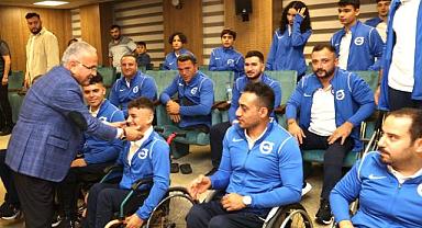 BÜYÜKŞEHİR SPORUN VE SPORCUNUN YANINDA