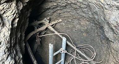 Samsun’un Salıpazarı ilçesinde izinsiz kazı yaptıkları iddiasıyla 2 şüpheli gözaltına alındı.