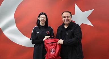 Milli Taekwondocu Akgül’den Genç'e Ziyaret