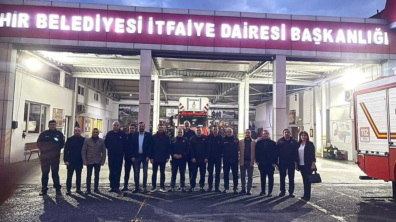 ULAŞ TEPE’DEN GÖREVİ BAŞINDAKİ PERSONELLERE YILBAŞI ZİYARETİ