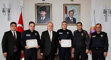 VALİ EROL, BAŞARILI POLİSLERİ ÖDÜLLENDİRDİ