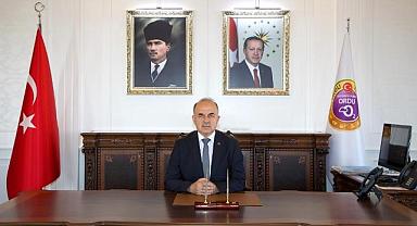 VALİ EROL’DAN 29 EKİM CUMHURİYET BAYRAMI MESAJI