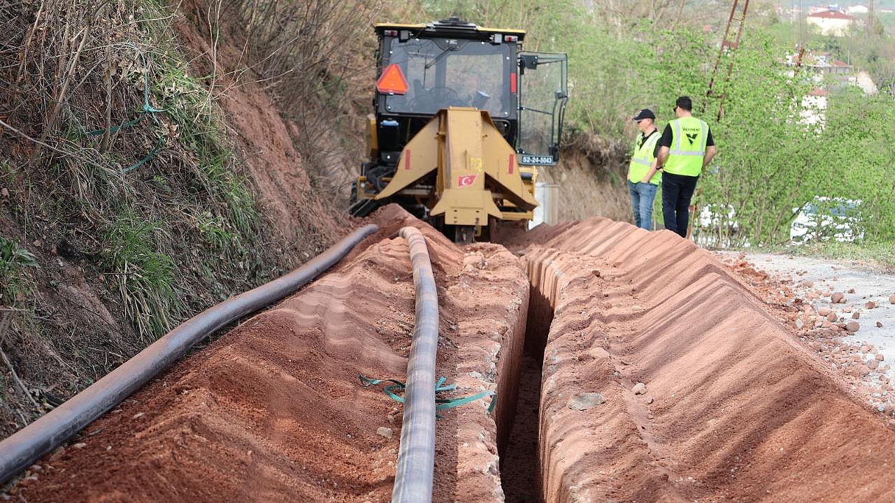 ALTINORDU İLÇESİ YUKARITEPE MAHALLESİ İÇME SUYU HATLARINA KAVUŞUYOR