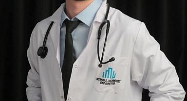 Ordulu Tarık Emre Bölükbaş Doktor Oldu