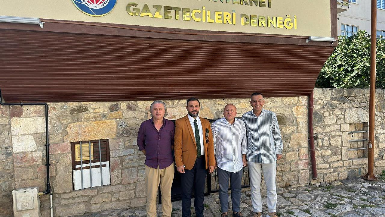 Ticaret Borsası’ndan İnternet Gazetecileri Derneği’ne Destek Ziyareti